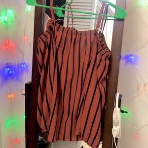 off the shoulder shirt with lines